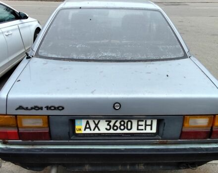 Серый Ауди 100, объемом двигателя 1.8 л и пробегом 420 тыс. км за 850 $, фото 3 на Automoto.ua
