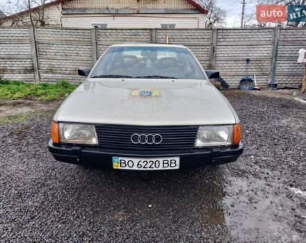 Серый Ауди 100, объемом двигателя 1.8 л и пробегом 222 тыс. км за 1150 $, фото 7 на Automoto.ua