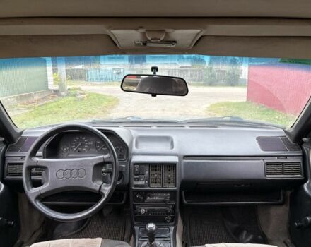 Серый Ауди 100, объемом двигателя 2.2 л и пробегом 400 тыс. км за 1500 $, фото 2 на Automoto.ua
