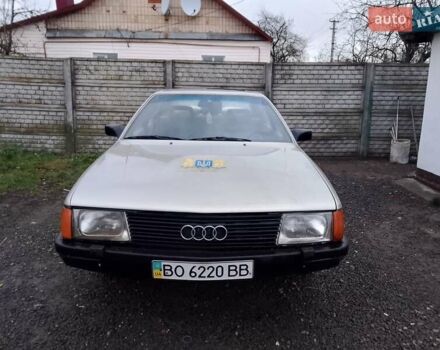 Серый Ауди 100, объемом двигателя 1.8 л и пробегом 222 тыс. км за 1150 $, фото 4 на Automoto.ua
