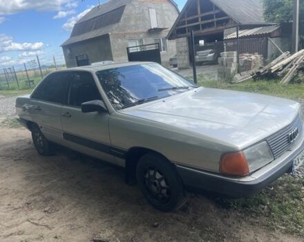 Серый Ауди 100, объемом двигателя 1.8 л и пробегом 300 тыс. км за 907 $, фото 1 на Automoto.ua