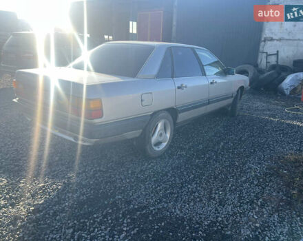 Серый Ауди 100, объемом двигателя 0 л и пробегом 380 тыс. км за 2300 $, фото 2 на Automoto.ua