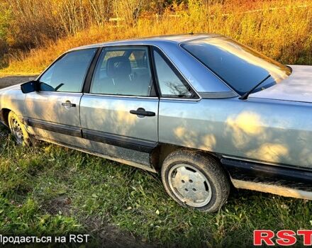 Серый Ауди 100, объемом двигателя 1.8 л и пробегом 120 тыс. км за 850 $, фото 1 на Automoto.ua