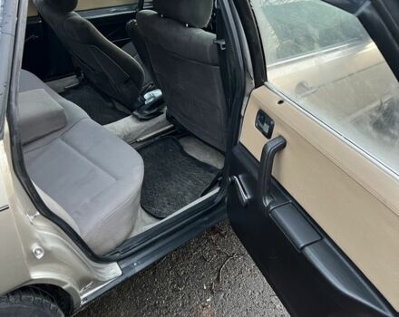 Серый Ауди 100, объемом двигателя 2 л и пробегом 300 тыс. км за 1850 $, фото 10 на Automoto.ua