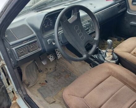 Серый Ауди 100, объемом двигателя 1.8 л и пробегом 120 тыс. км за 100 $, фото 5 на Automoto.ua