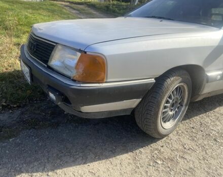 Серый Ауди 100, объемом двигателя 1.8 л и пробегом 290 тыс. км за 1500 $, фото 4 на Automoto.ua