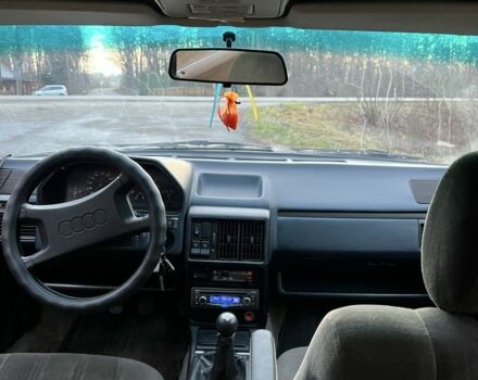 Серый Ауди 100, объемом двигателя 2 л и пробегом 300 тыс. км за 1850 $, фото 13 на Automoto.ua