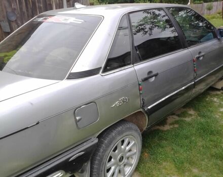 Сірий Ауді 100, об'ємом двигуна 2 л та пробігом 500 тис. км за 1100 $, фото 3 на Automoto.ua