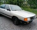 Сірий Ауді 100, об'ємом двигуна 2 л та пробігом 310 тис. км за 1580 $, фото 1 на Automoto.ua