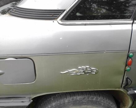 Сірий Ауді 100, об'ємом двигуна 2 л та пробігом 500 тис. км за 1100 $, фото 4 на Automoto.ua