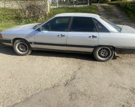 Серый Ауди 100, объемом двигателя 1.8 л и пробегом 290 тыс. км за 1500 $, фото 2 на Automoto.ua