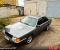Сірий Ауді 100, об'ємом двигуна 1.8 л та пробігом 300 тис. км за 650 $, фото 1 на Automoto.ua