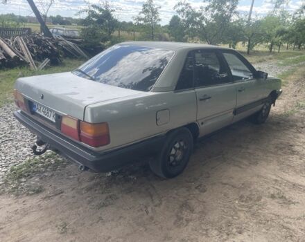 Серый Ауди 100, объемом двигателя 1.8 л и пробегом 300 тыс. км за 907 $, фото 4 на Automoto.ua