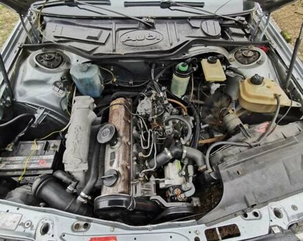 Серый Ауди 100, объемом двигателя 1.99 л и пробегом 500 тыс. км за 1000 $, фото 1 на Automoto.ua