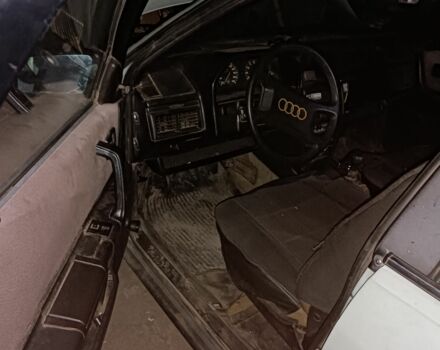 Серый Ауди 100, объемом двигателя 2 л и пробегом 300 тыс. км за 284 $, фото 7 на Automoto.ua