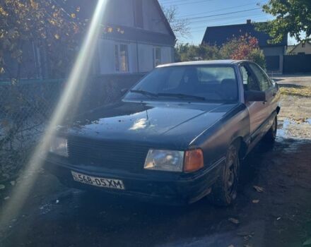 Серый Ауди 100, объемом двигателя 2.3 л и пробегом 300 тыс. км за 830 $, фото 1 на Automoto.ua