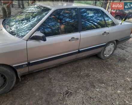 Серый Ауди 100, объемом двигателя 2.3 л и пробегом 80 тыс. км за 1800 $, фото 1 на Automoto.ua