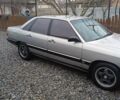 Сірий Ауді 100, об'ємом двигуна 2 л та пробігом 304 тис. км за 2500 $, фото 1 на Automoto.ua