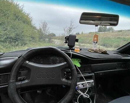 Серый Ауди 100, объемом двигателя 2.2 л и пробегом 500 тыс. км за 1100 $, фото 3 на Automoto.ua