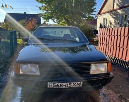 Серый Ауди 100, объемом двигателя 2.3 л и пробегом 300 тыс. км за 830 $, фото 2 на Automoto.ua