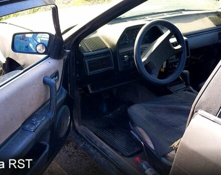 Ауді 100 1988 у Бобринце на Automoto.ua Сірий Ауді 100, об'ємом двигуна 2.2 л та пробігом 0 тис. км за 600 $, фото 3 на Automoto.ua
