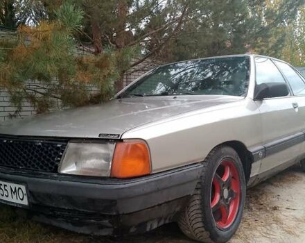 Серый Ауди 100, объемом двигателя 2 л и пробегом 263 тыс. км за 1600 $, фото 8 на Automoto.ua