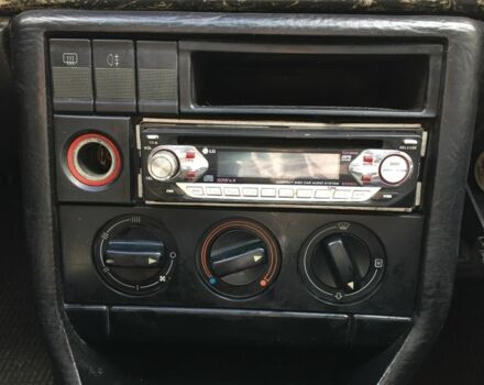 Ауди 100 1988 в Черновцах на Automoto.ua Серый Ауди 100, объемом двигателя 2 л и пробегом 270 тыс. км за 680 $, фото 14 на Automoto.ua