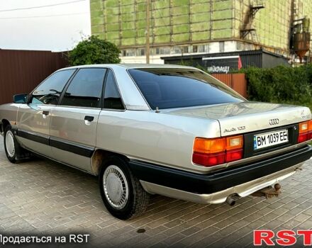 Сірий Ауді 100, об'ємом двигуна 2.2 л та пробігом 280 тис. км за 2950 $, фото 3 на Automoto.ua