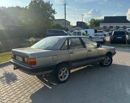 Серый Ауди 100, объемом двигателя 1.8 л и пробегом 300 тыс. км за 1099 $, фото 4 на Automoto.ua