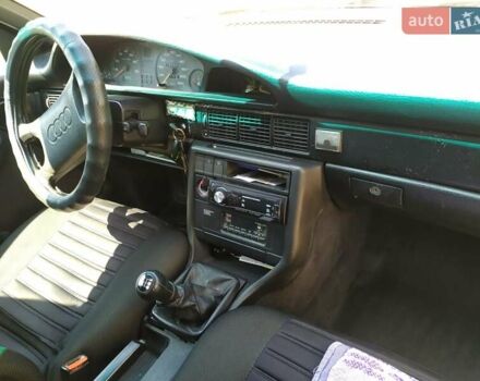 Сірий Ауді 100, об'ємом двигуна 2.3 л та пробігом 300 тис. км за 1500 $, фото 24 на Automoto.ua