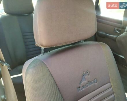 Сірий Ауді 100, об'ємом двигуна 2.3 л та пробігом 300 тис. км за 1500 $, фото 9 на Automoto.ua