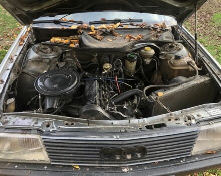 Серый Ауди 100, объемом двигателя 2.2 л и пробегом 3 тыс. км за 357 $, фото 5 на Automoto.ua