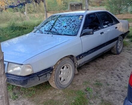 Серый Ауди 100, объемом двигателя 2 л и пробегом 275 тыс. км за 1600 $, фото 3 на Automoto.ua