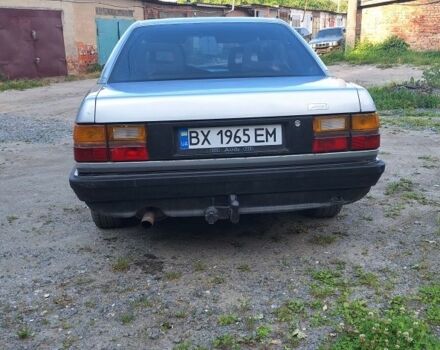 Сірий Ауді 100, об'ємом двигуна 2 л та пробігом 400 тис. км за 900 $, фото 3 на Automoto.ua