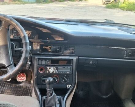 Серый Ауди 100, объемом двигателя 2 л и пробегом 400 тыс. км за 900 $, фото 5 на Automoto.ua