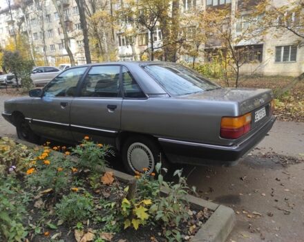 Серый Ауди 100, объемом двигателя 2.3 л и пробегом 350 тыс. км за 2500 $, фото 5 на Automoto.ua