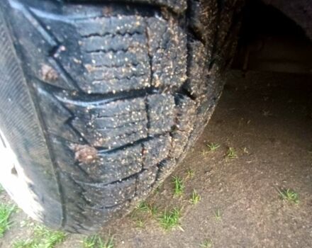 Сірий Ауді 100, об'ємом двигуна 1.8 л та пробігом 0 тис. км за 1100 $, фото 5 на Automoto.ua