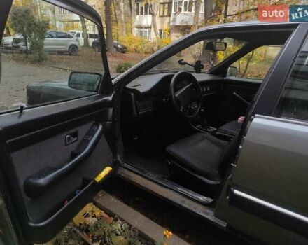 Серый Ауди 100, объемом двигателя 2.3 л и пробегом 350 тыс. км за 2500 $, фото 5 на Automoto.ua