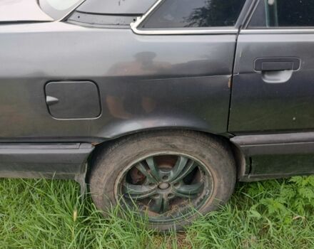 Серый Ауди 100, объемом двигателя 2.3 л и пробегом 500 тыс. км за 357 $, фото 2 на Automoto.ua