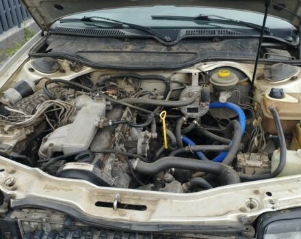 Серый Ауди 100, объемом двигателя 2.3 л и пробегом 320 тыс. км за 2400 $, фото 2 на Automoto.ua