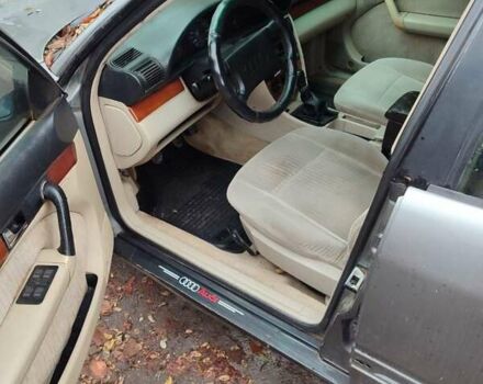 Серый Ауди 100, объемом двигателя 2.8 л и пробегом 333 тыс. км за 1400 $, фото 3 на Automoto.ua