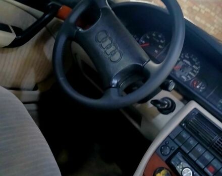 Серый Ауди 100, объемом двигателя 2.8 л и пробегом 260 тыс. км за 2800 $, фото 5 на Automoto.ua