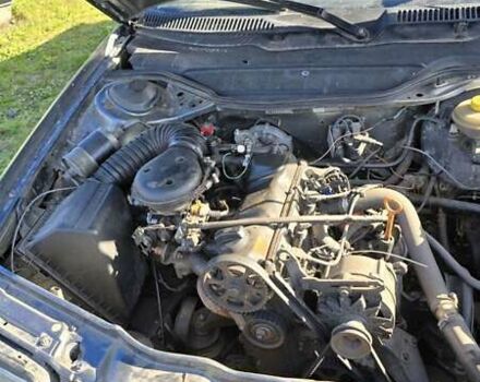 Серый Ауди 100, объемом двигателя 1.99 л и пробегом 400 тыс. км за 1450 $, фото 5 на Automoto.ua