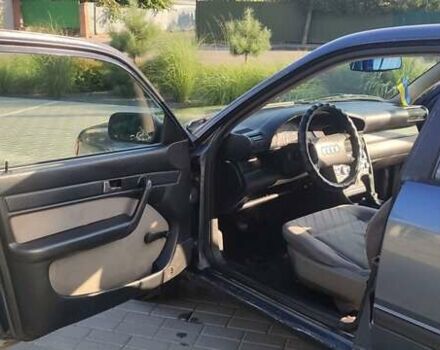 Серый Ауди 100, объемом двигателя 2.3 л и пробегом 288 тыс. км за 2350 $, фото 4 на Automoto.ua