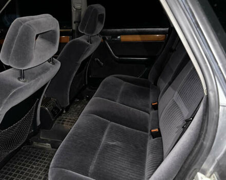 Серый Ауди 100, объемом двигателя 2.8 л и пробегом 422 тыс. км за 4500 $, фото 6 на Automoto.ua