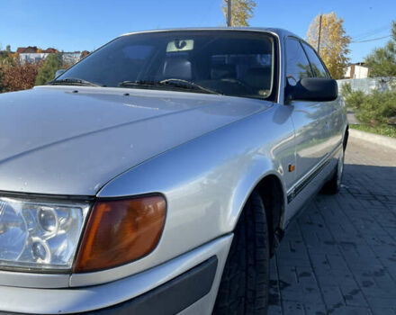 Серый Ауди 100, объемом двигателя 2.3 л и пробегом 300 тыс. км за 2699 $, фото 4 на Automoto.ua