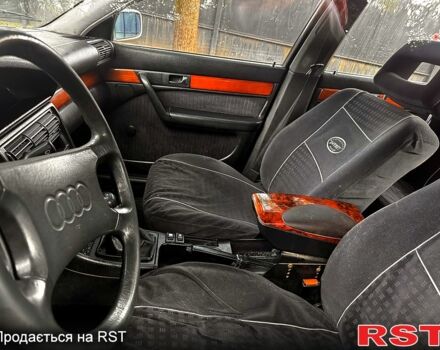 Сірий Ауді 100, об'ємом двигуна 2 л та пробігом 384 тис. км за 2800 $, фото 6 на Automoto.ua