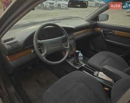 Сірий Ауді 100, об'ємом двигуна 2 л та пробігом 281 тис. км за 2950 $, фото 1 на Automoto.ua