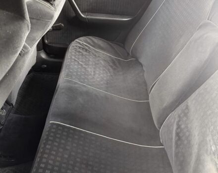 Сірий Ауді 100, об'ємом двигуна 0 л та пробігом 385 тис. км за 2492 $, фото 4 на Automoto.ua