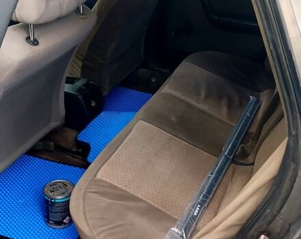 Серый Ауди 100, объемом двигателя 2.3 л и пробегом 0 тыс. км за 1800 $, фото 4 на Automoto.ua